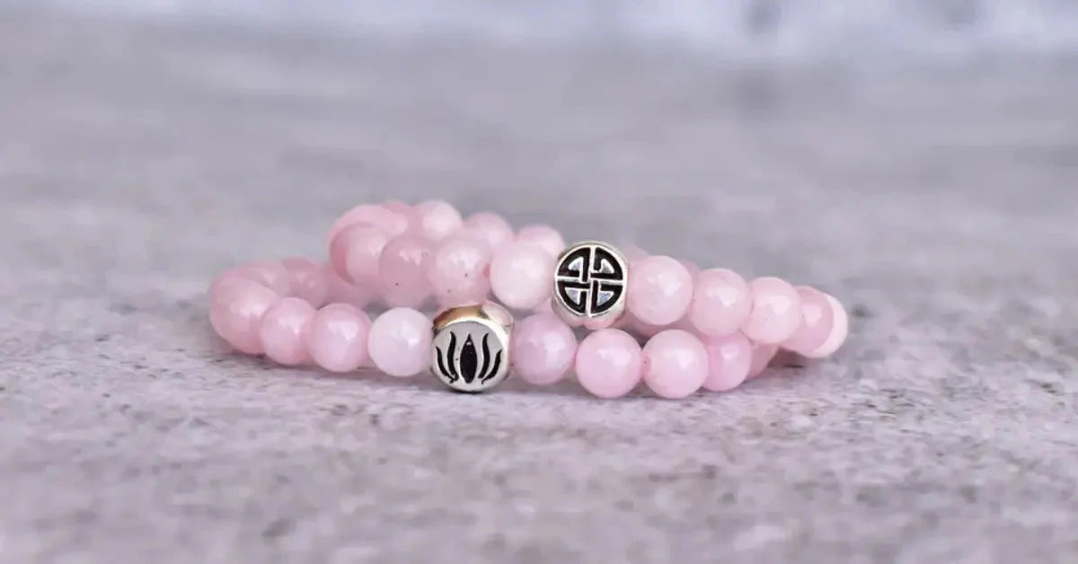 Which Hand to Wear a Rose Quartz Bracelet