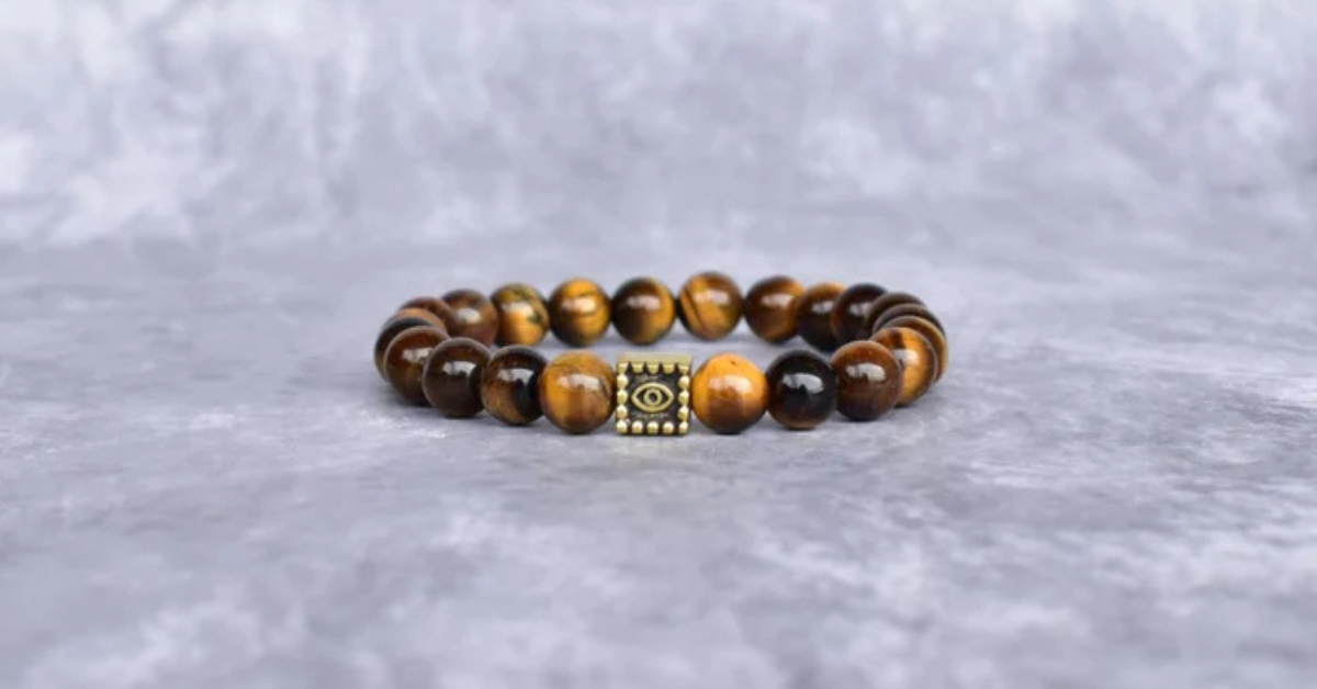 What Bracelet Should Leo Wear?