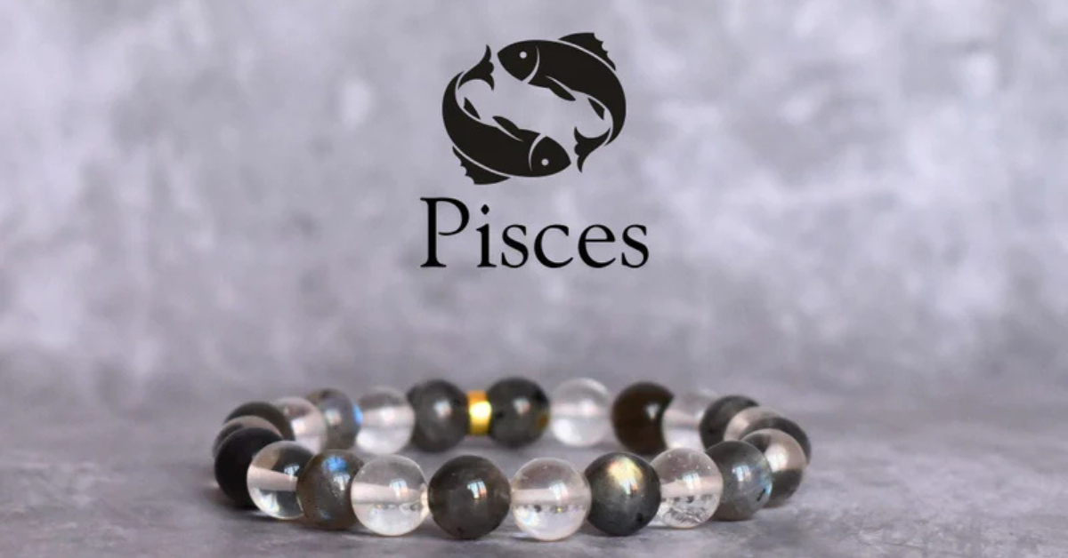 What Bracelet Should Pisces Wear? (Meen Rashi Guide)