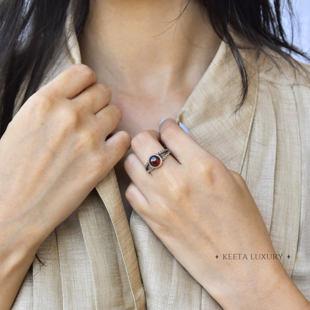 Bohemian Dance - Garnet Ring -