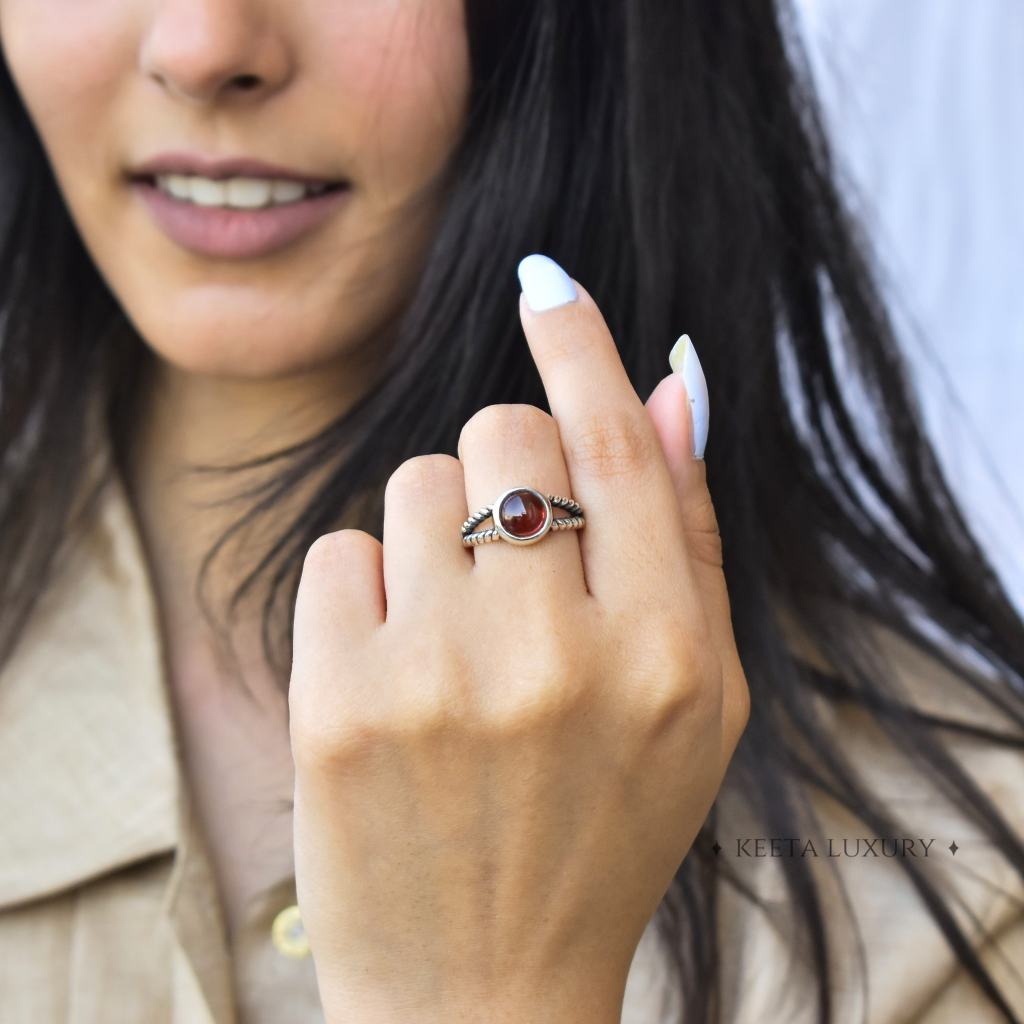 Bohemian Dance - Garnet Ring -