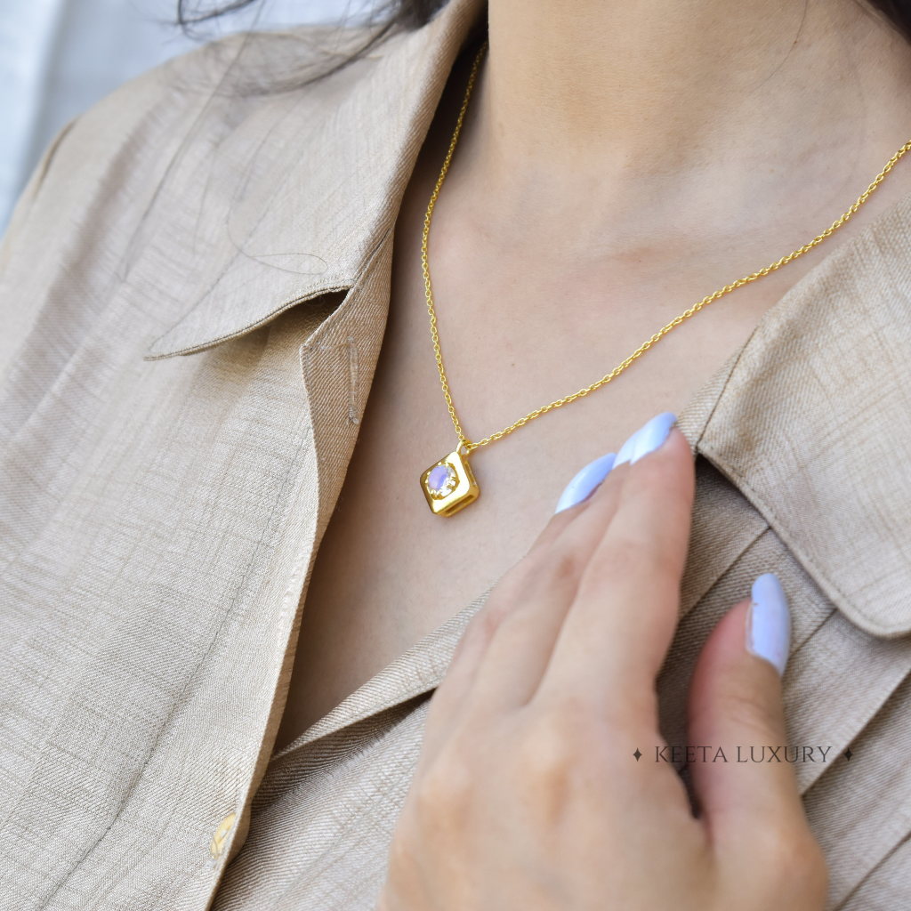 Classic - Moonstone Necklace -