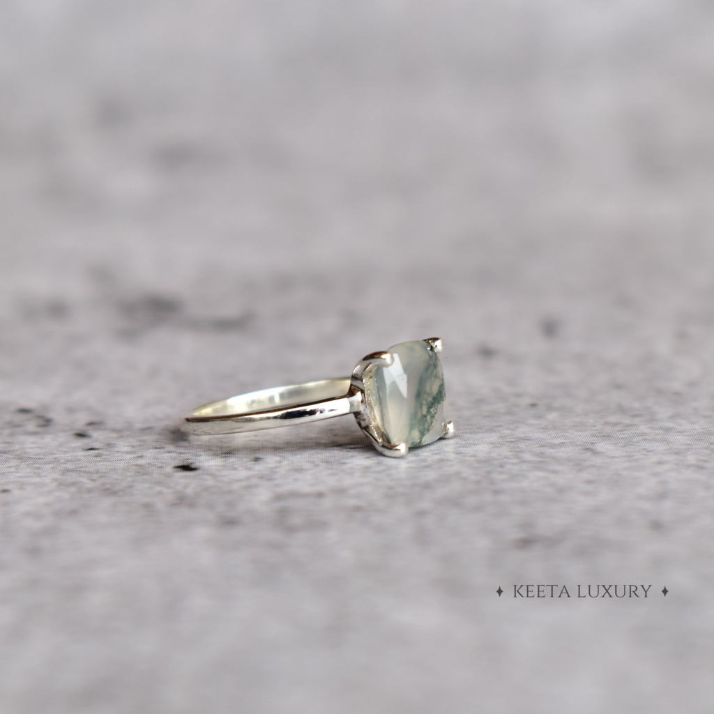 Cushion Beauty - Moss Agate Ring -