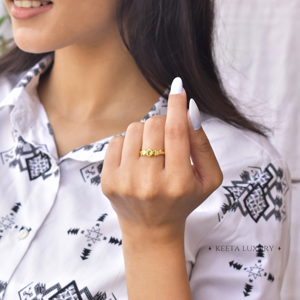 Earth's Radiance - Peridot Ring -