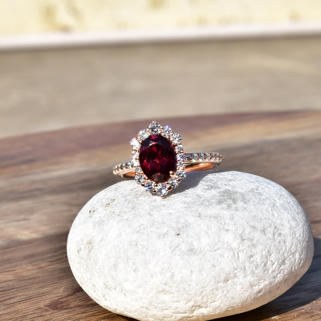 Eternal Bloom - Garnet Ring -