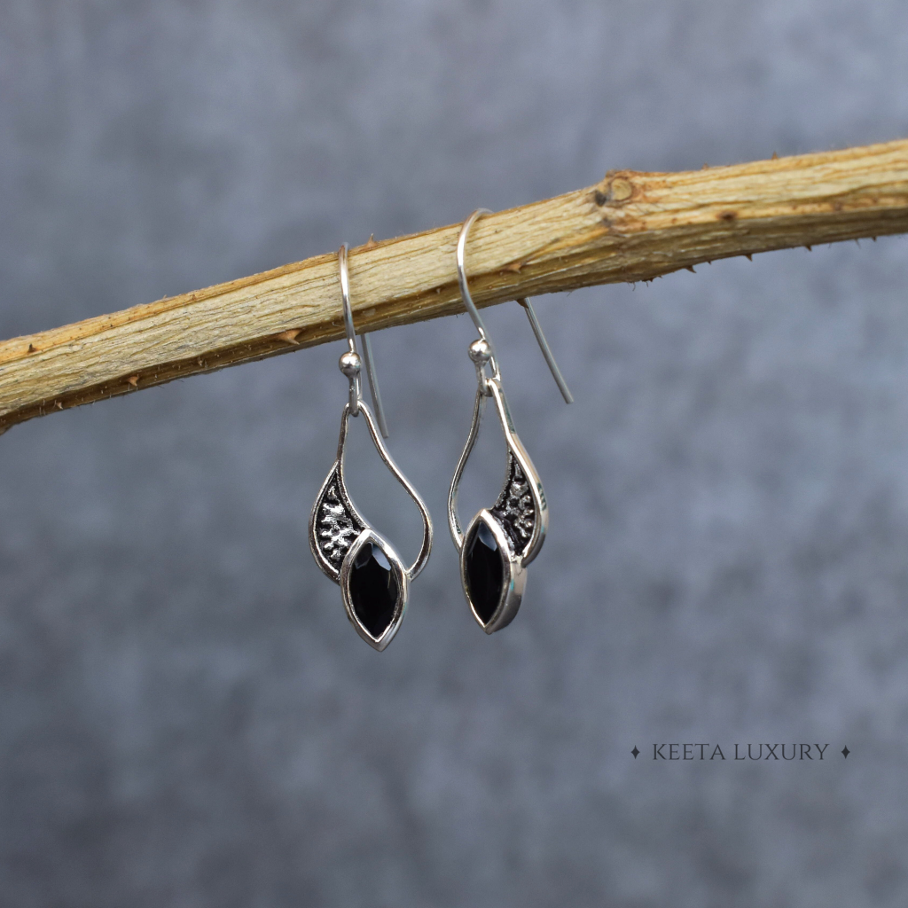 Eye Luring- Black Onyx Earrings -