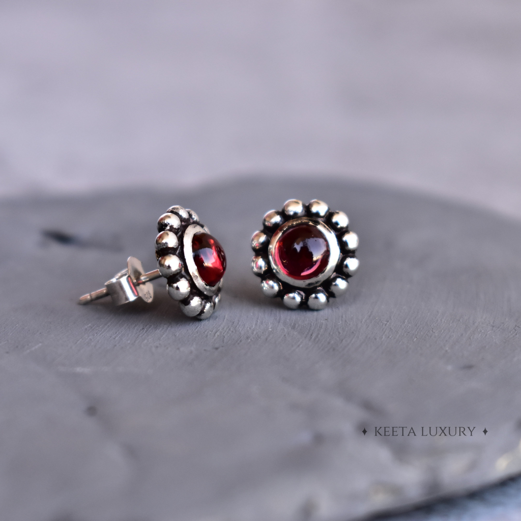 Flower Child - Garnet Stud -