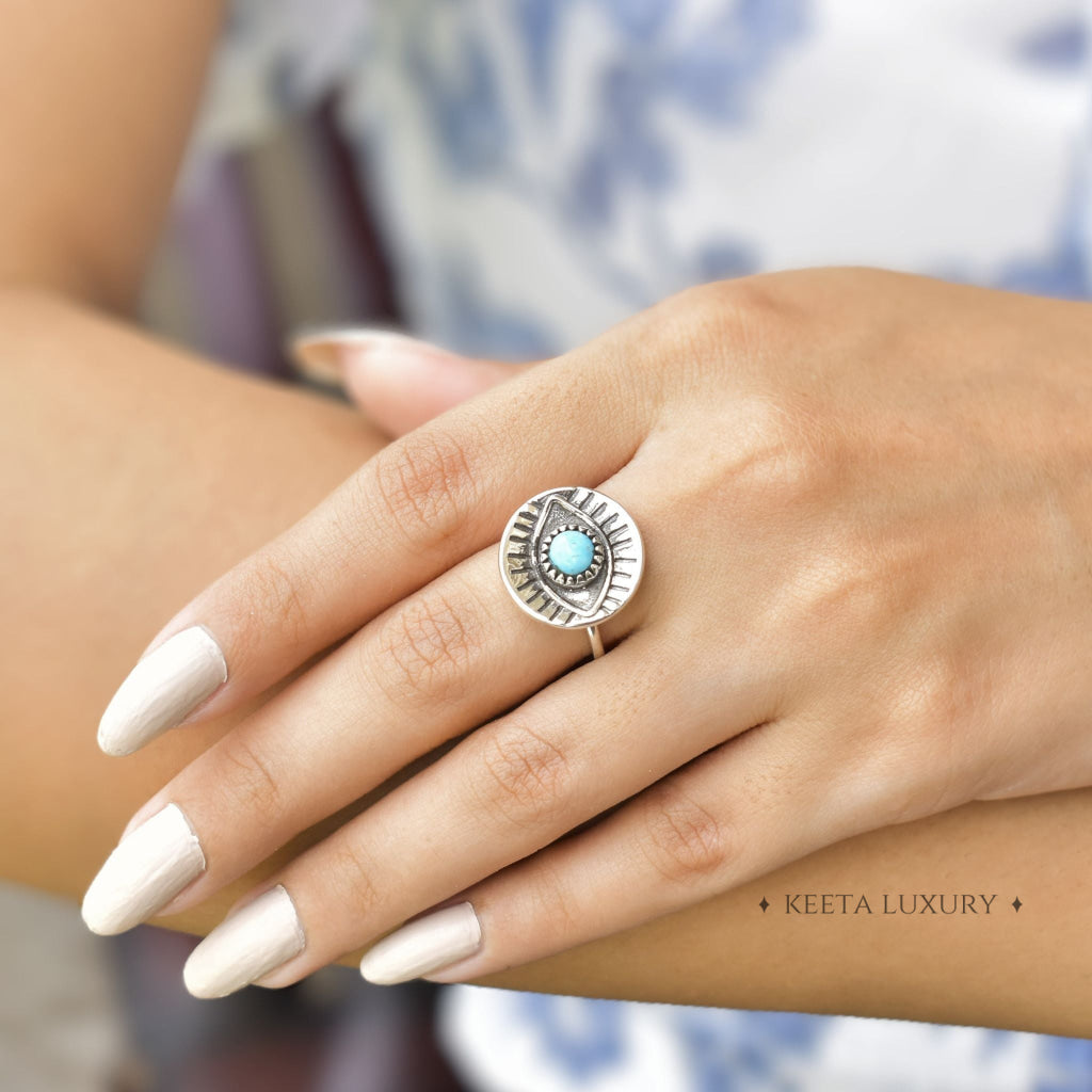 Gaze Guardian - Turquoise Ring -