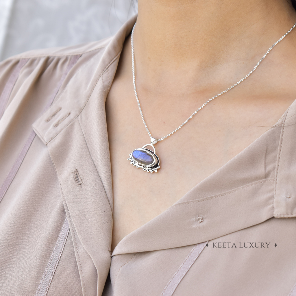 Leaf Spring - Labradorite Necklace -
