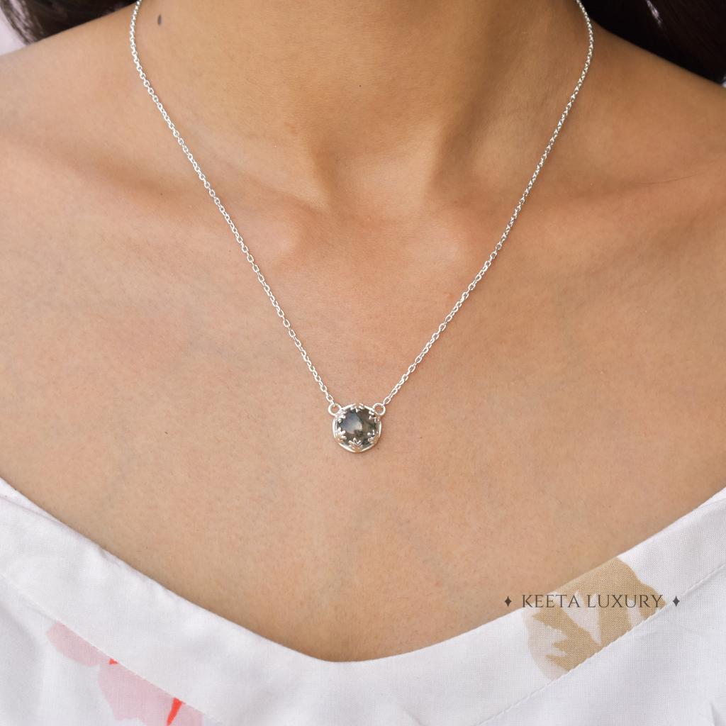 Leaf Sunshine - Moss Agate Necklace -