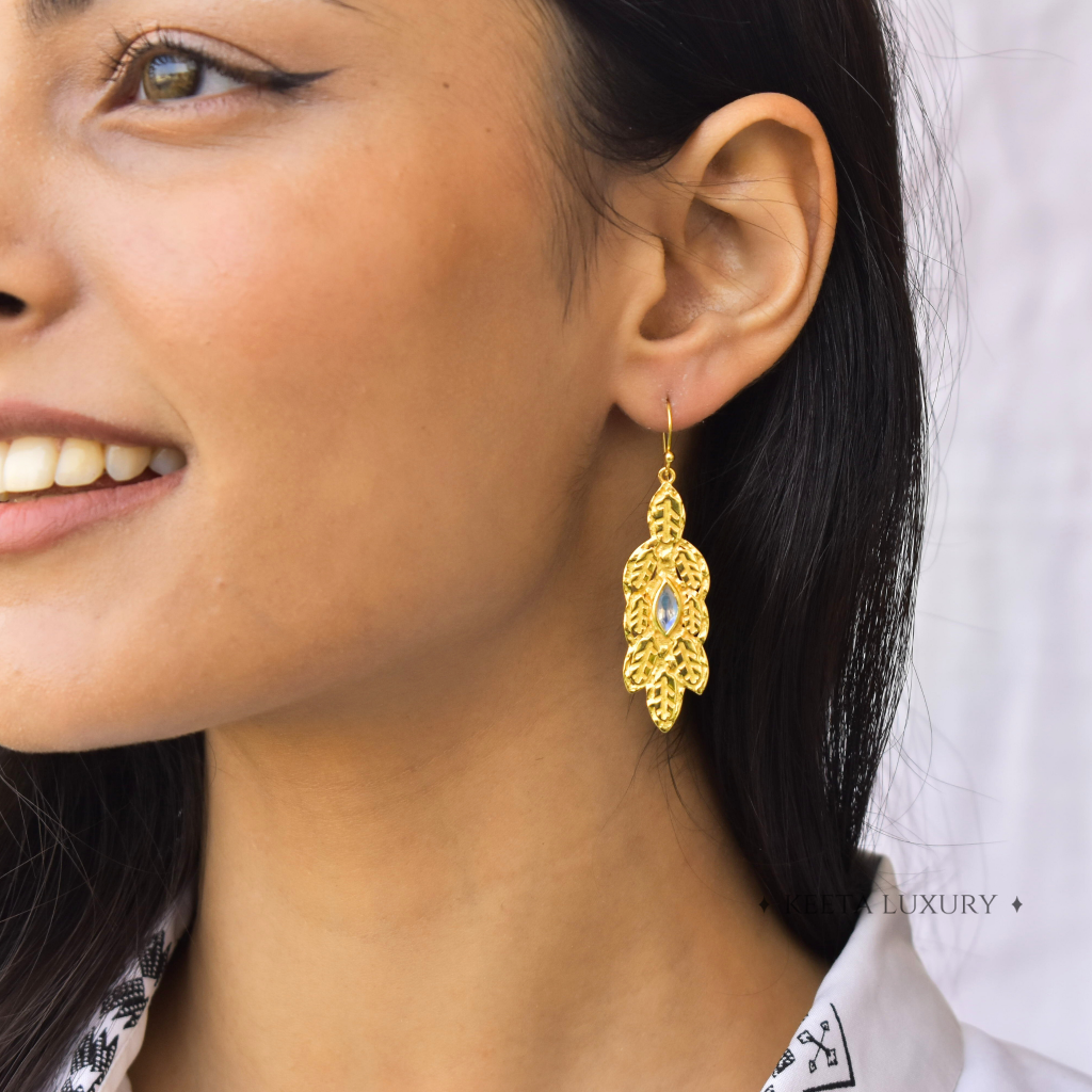 Leafy Wave - Moonstone Earrings -