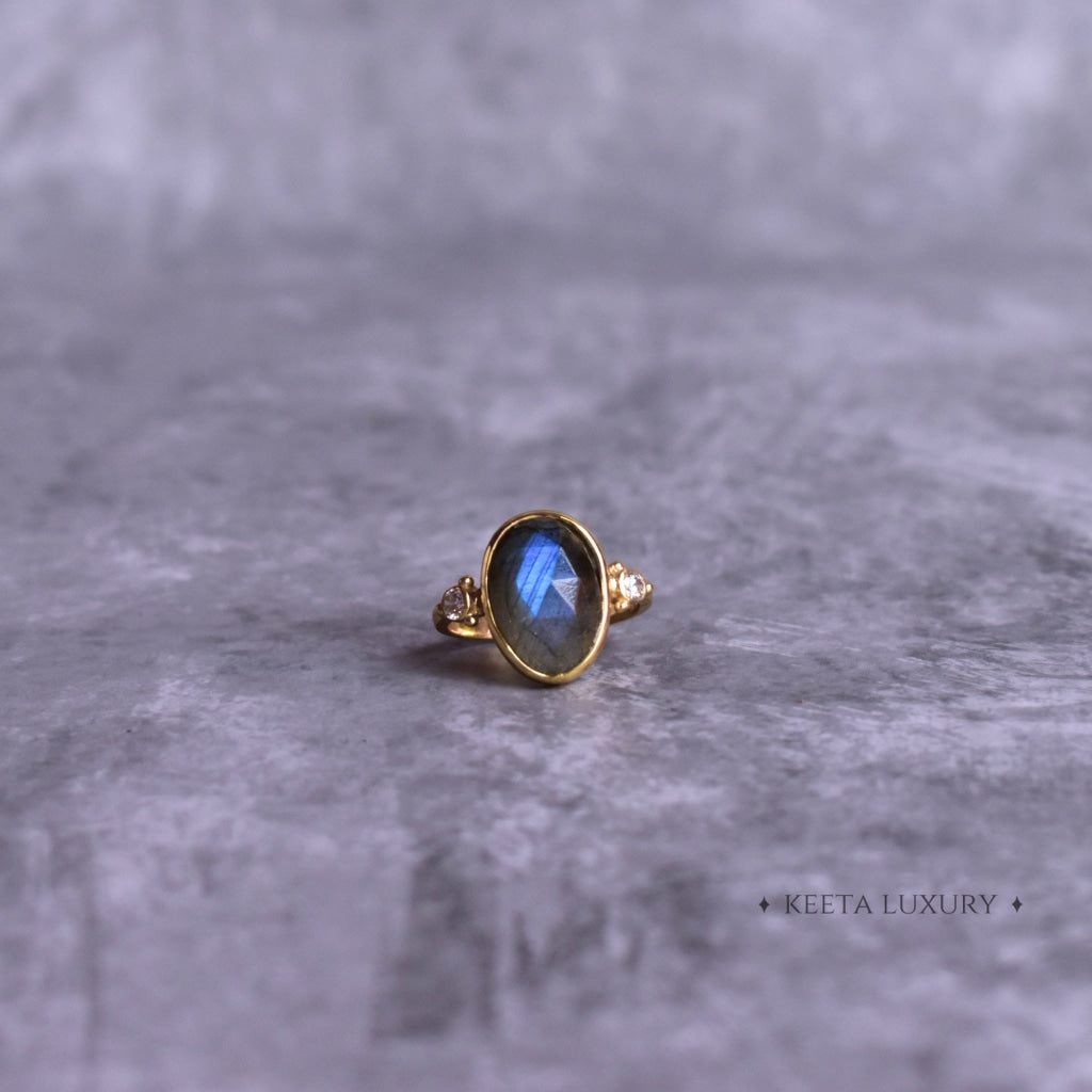 Maharani - Labradorite Ring Rings