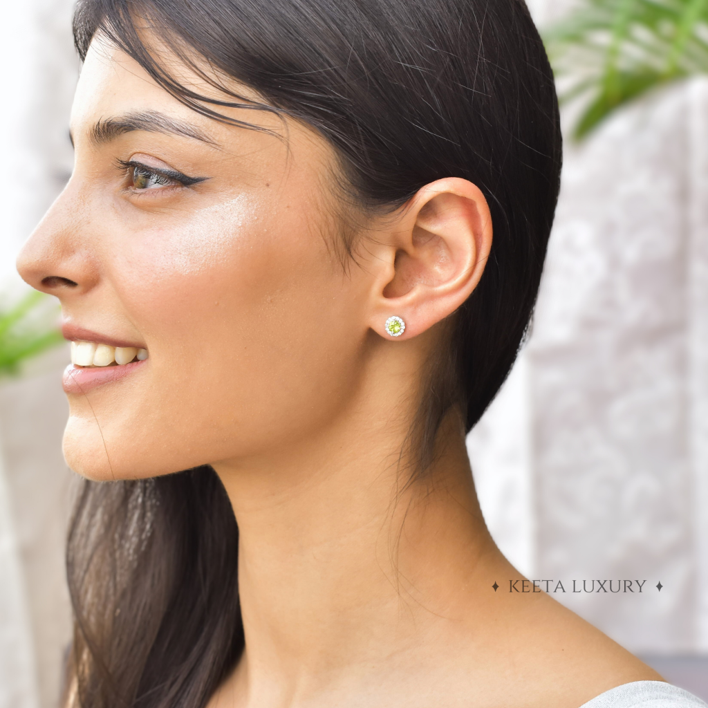Minimal - Peridot Studs -