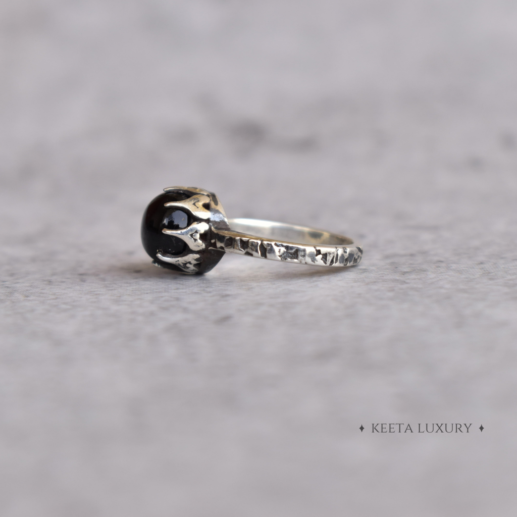 Mystic Twig - Black Onyx Ring -