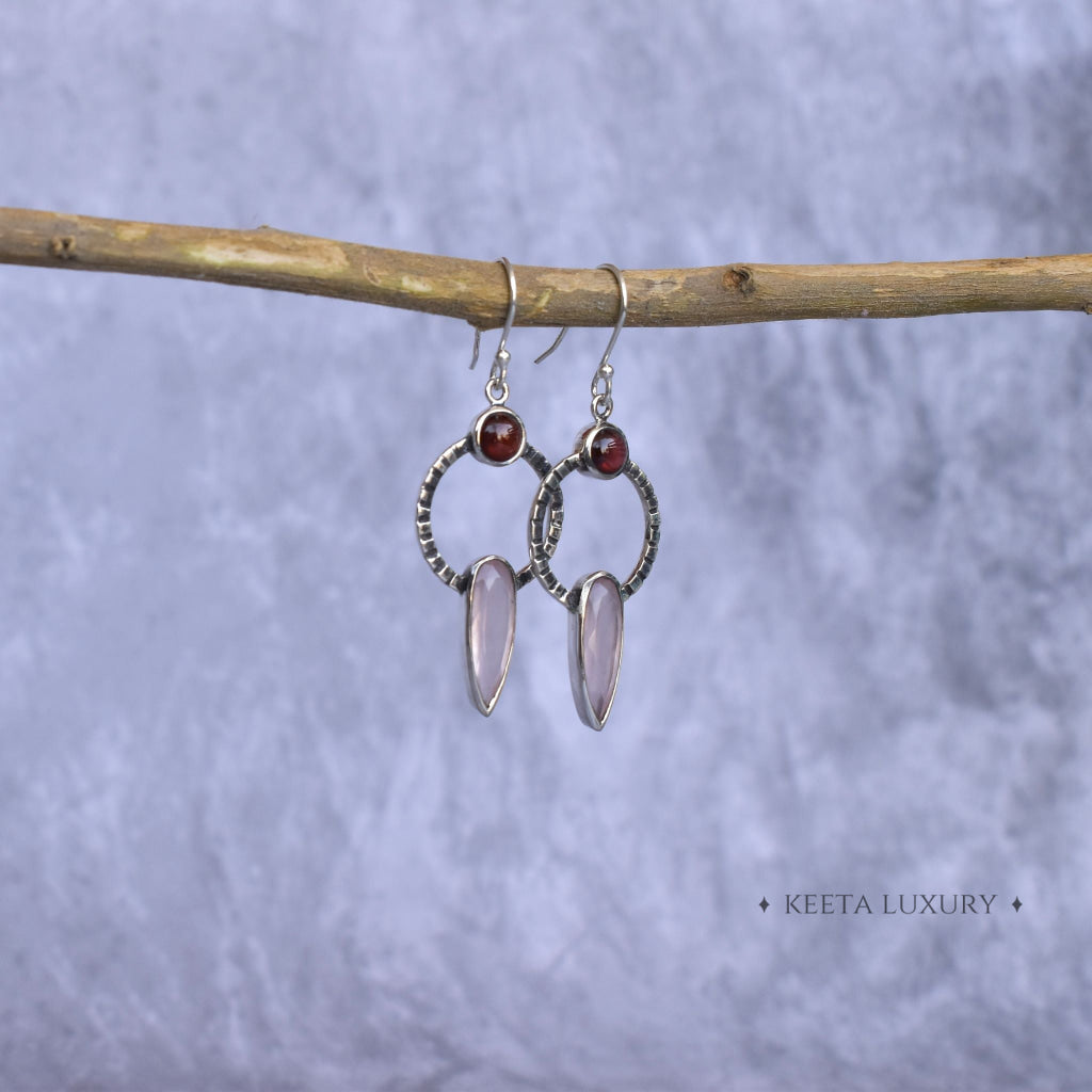 Nature Fusion - Rose Quartz & Garnet Dangle -