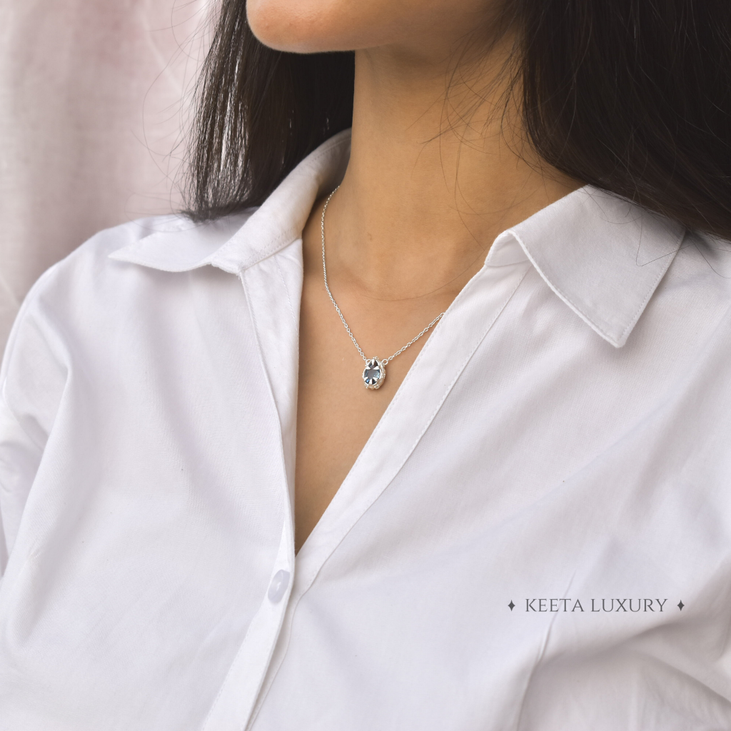 Nature Skin - Blue Topaz Necklace -