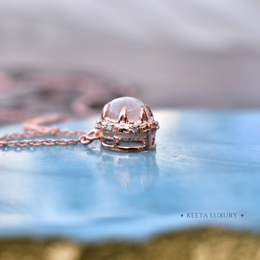 Nature Skin - Moonstone Necklace -