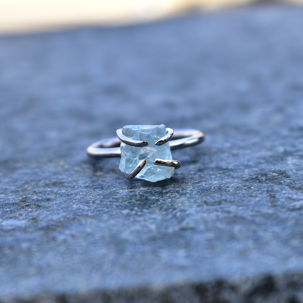 Pure Energy - Aquamarine Ring -