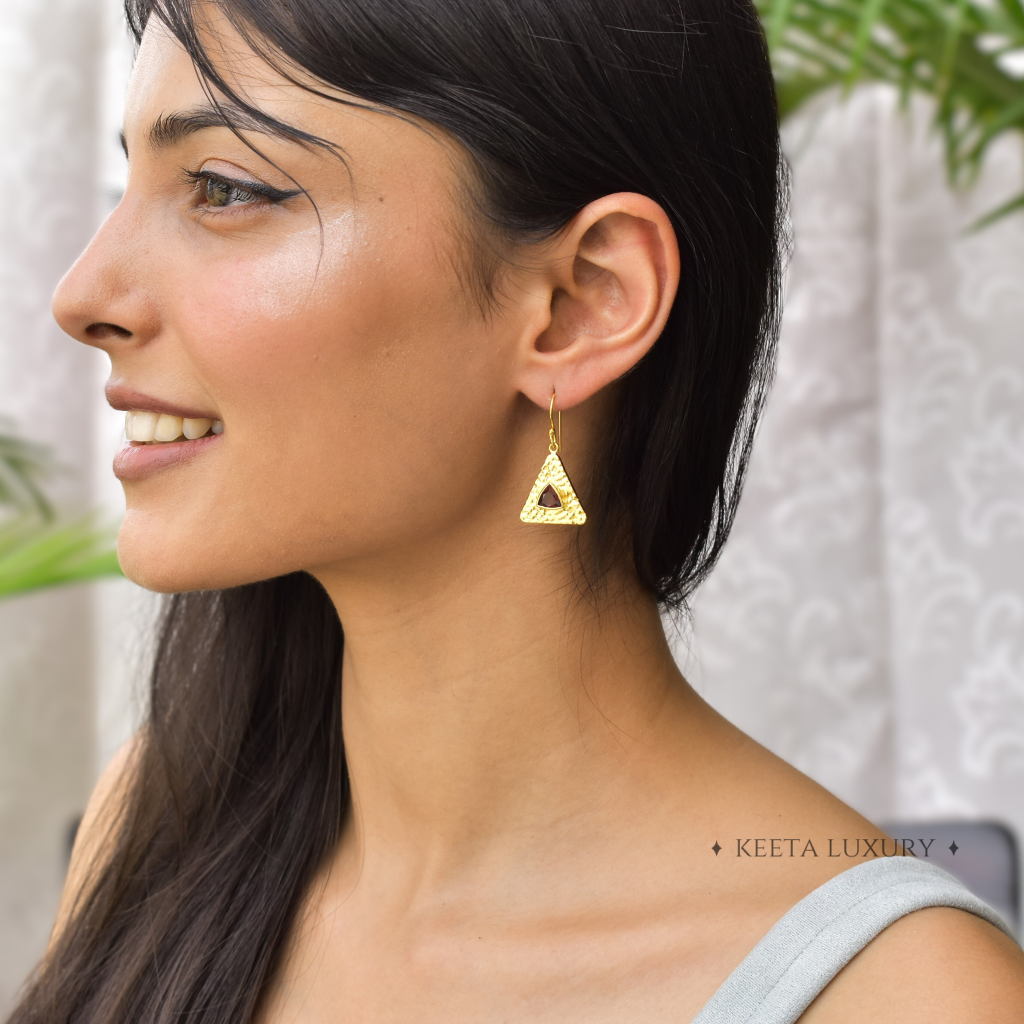 Pyramid - Garnet Earrings -
