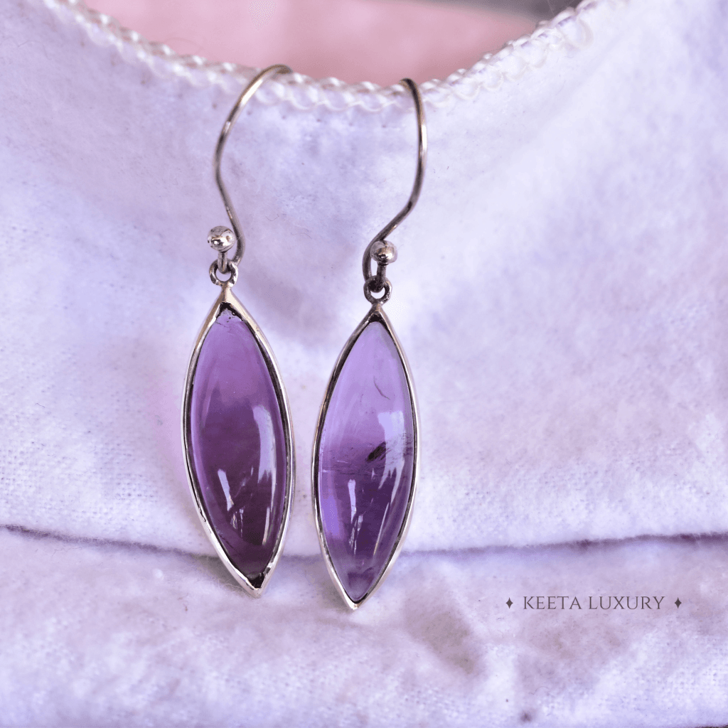 Queen - Amethyst Dangles -