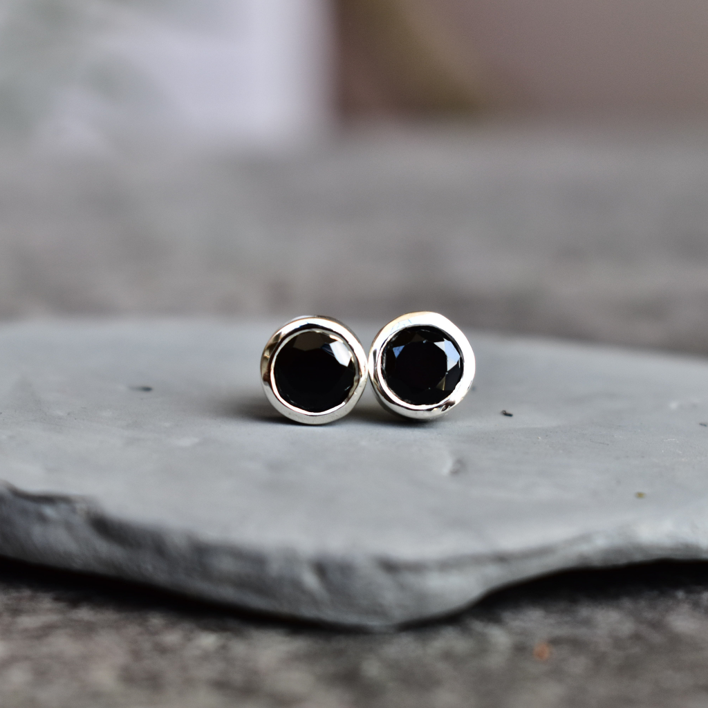 Radiance - Onyx Studs -