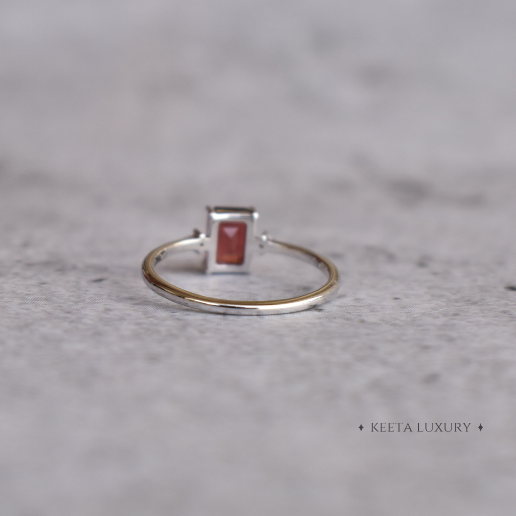 Radiant Red - Garnet Ring -