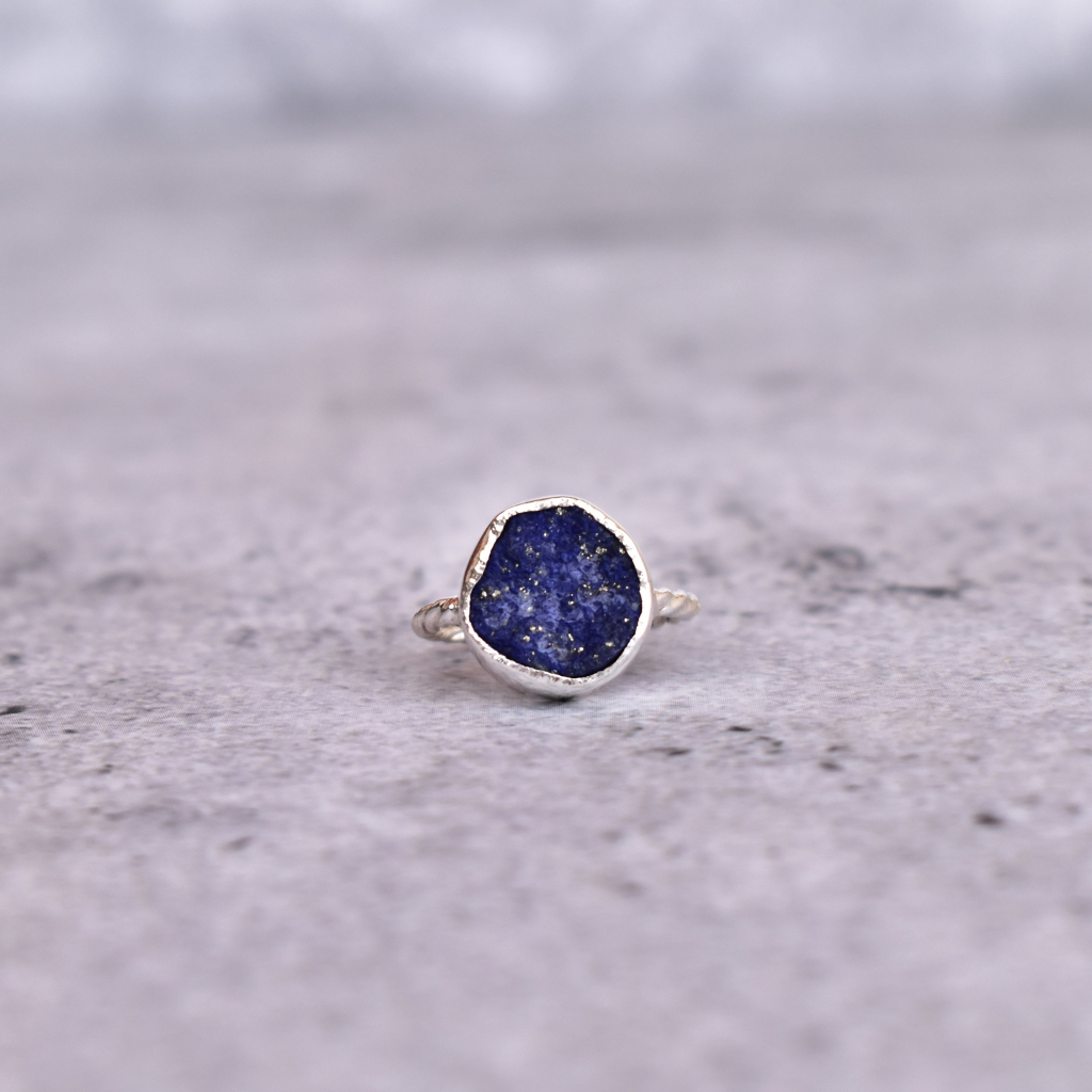 Raw Beauty - Lapis Lazuli Ring -
