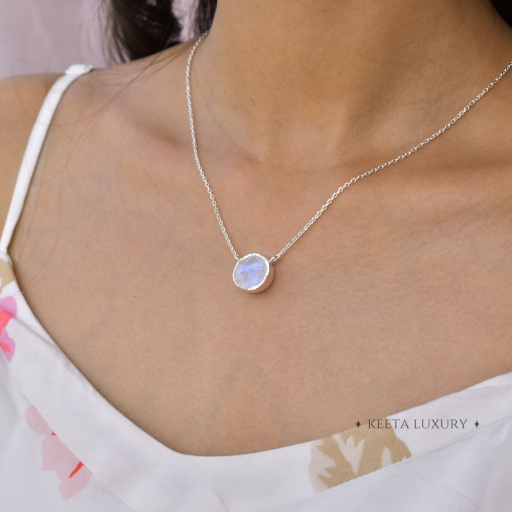 Rawnetic - Moonstone Necklace -