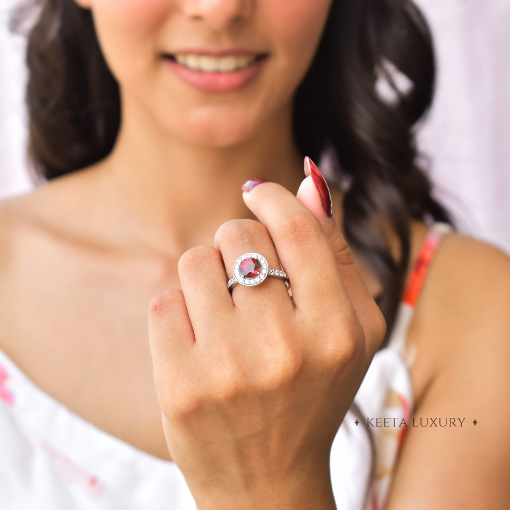Red Secret - Garnet Ring -