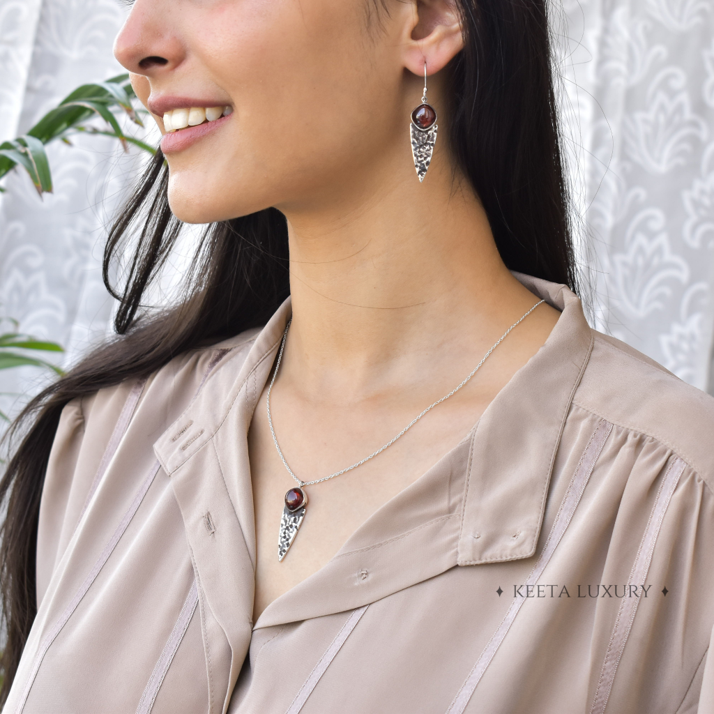 Shield - Garnet Necklace -