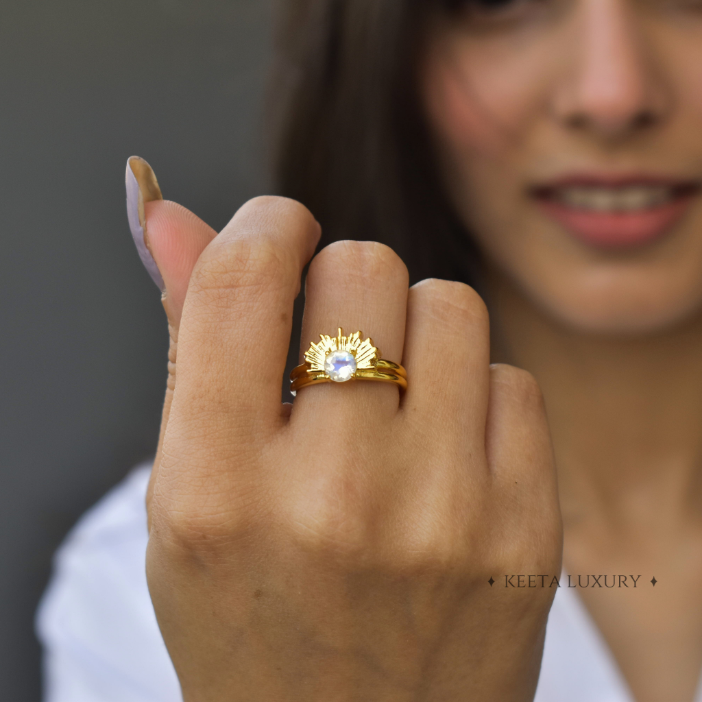 Sunrise - Moonstone Ring -
