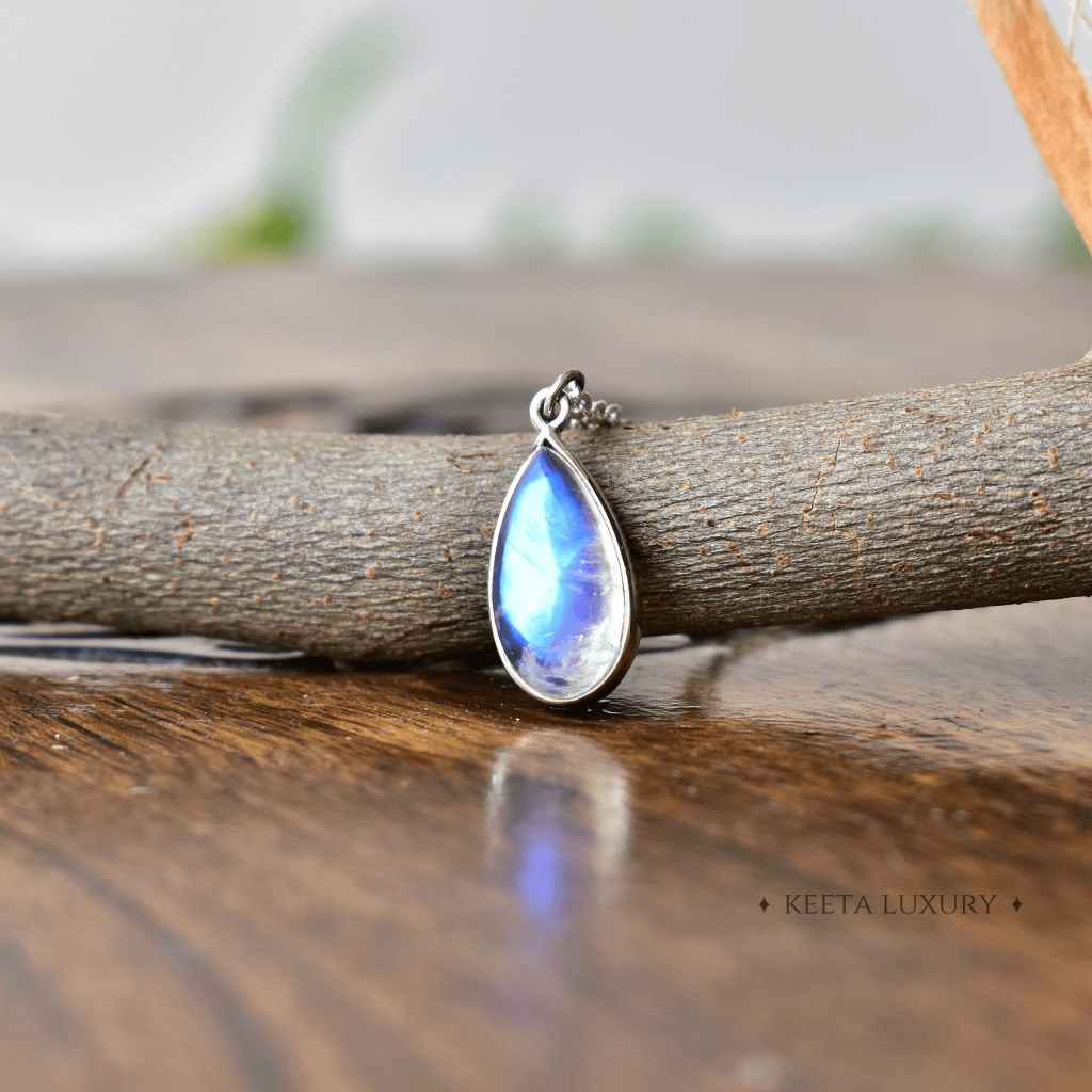 Teardrop Treasure - Moonstone Necklace -