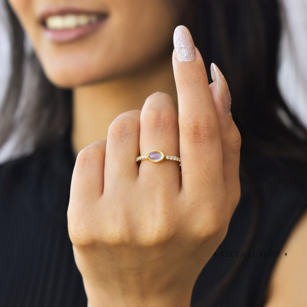 Tender Blossom - Moonstone Ring -