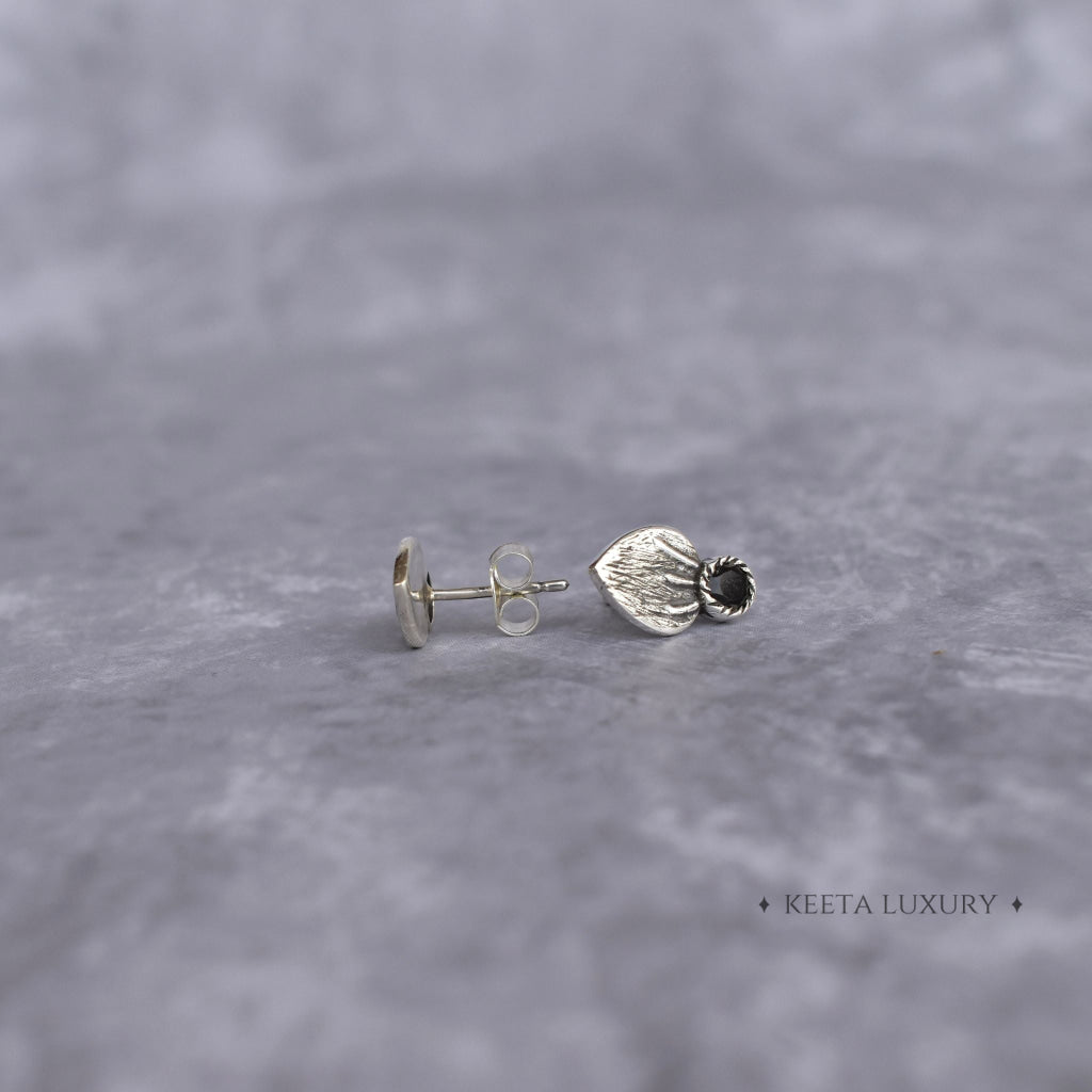 Tiny Leaf - Black Onyx Studs -