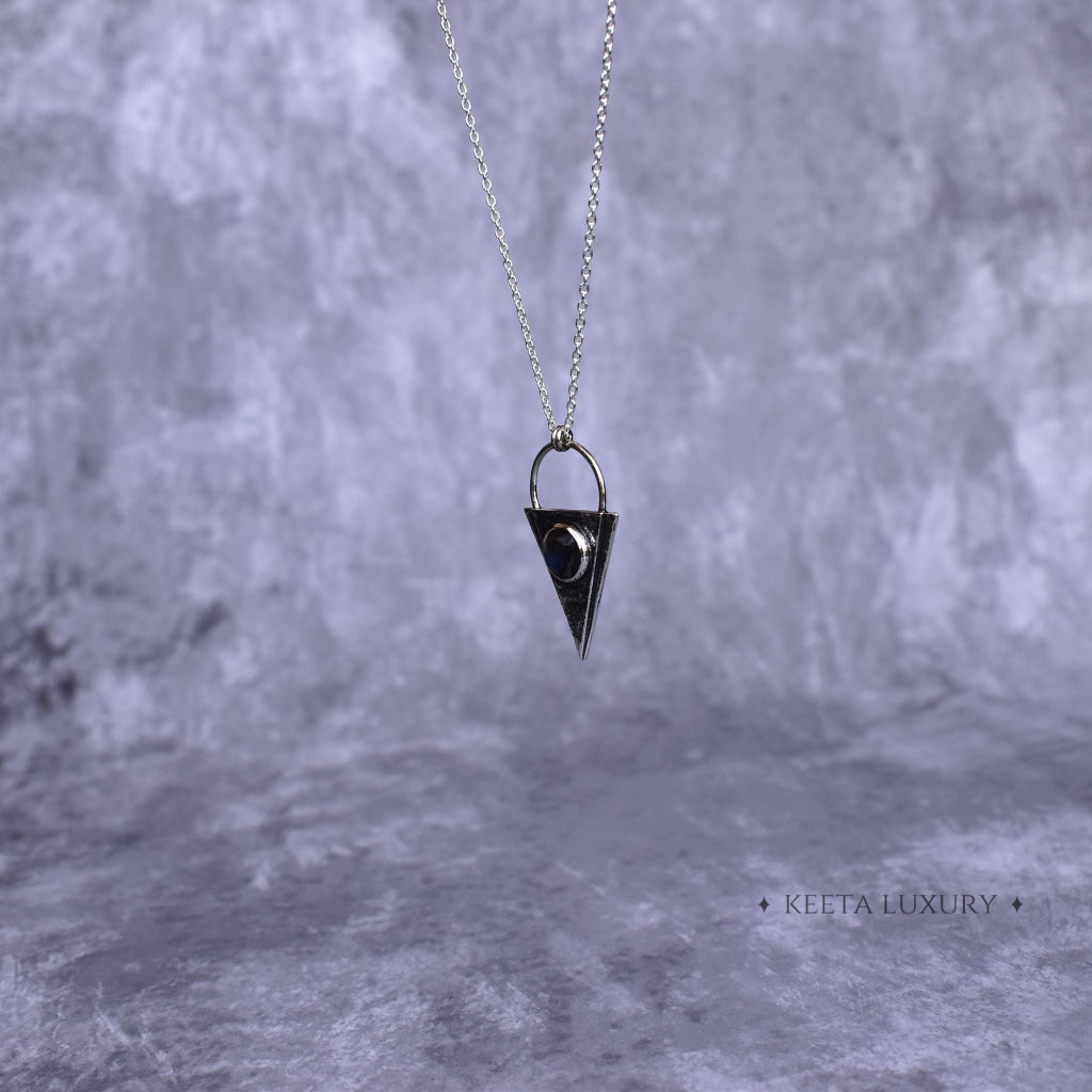 Tribal Treasure - Labradorite Necklace -