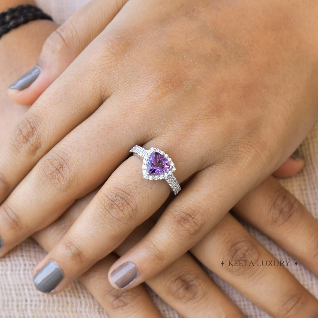 Trillion Aura - Amethyst Ring -