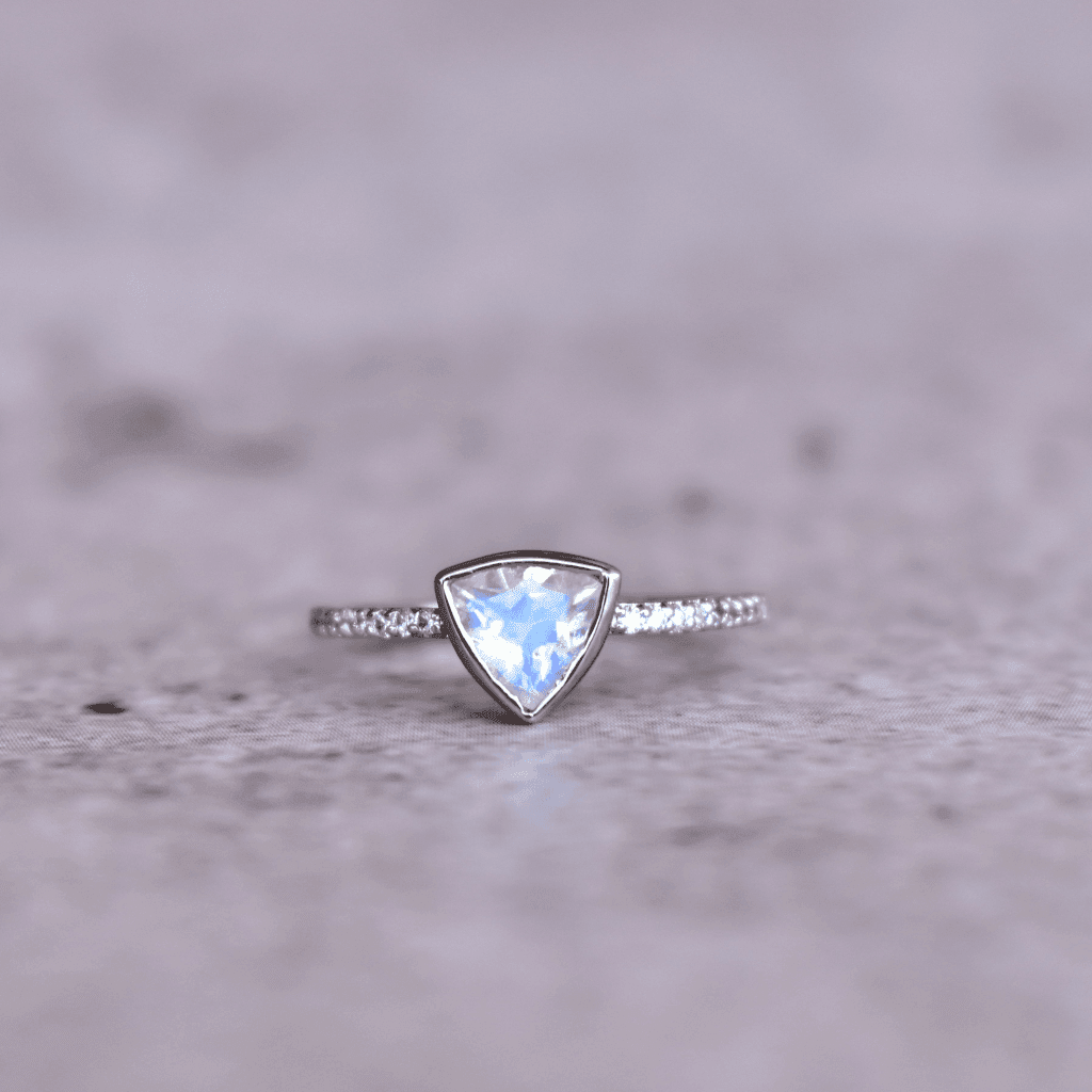 Trillion Tango - Moonstone Ring -