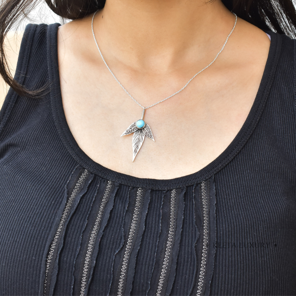 Trio Leaf - Turquoise Necklace -