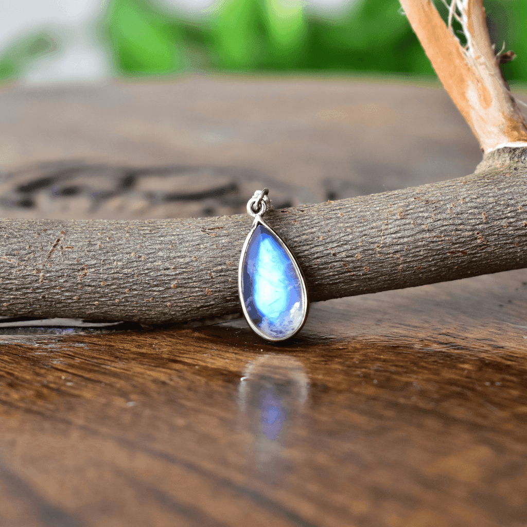 Amazing Moonstone cheapest tear drop necklace