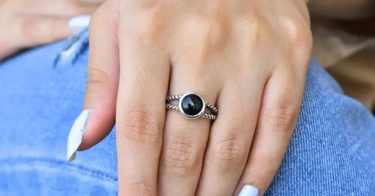 Black Onyx Ring Benefits