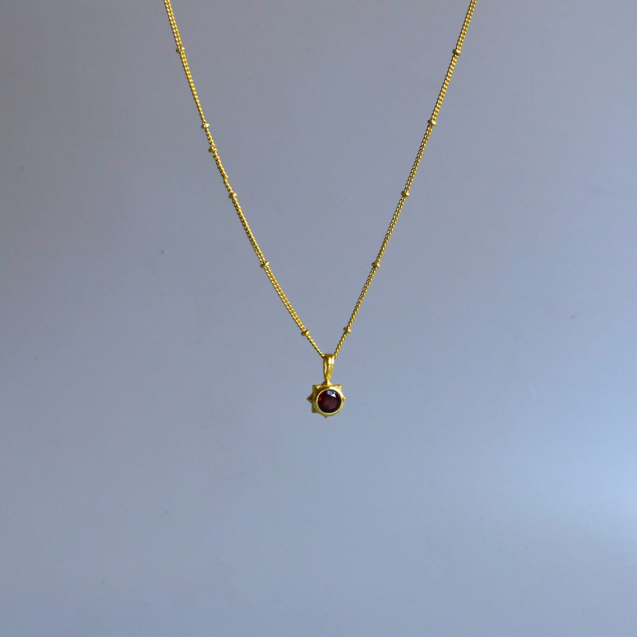 Stardust - Garnet Necklace