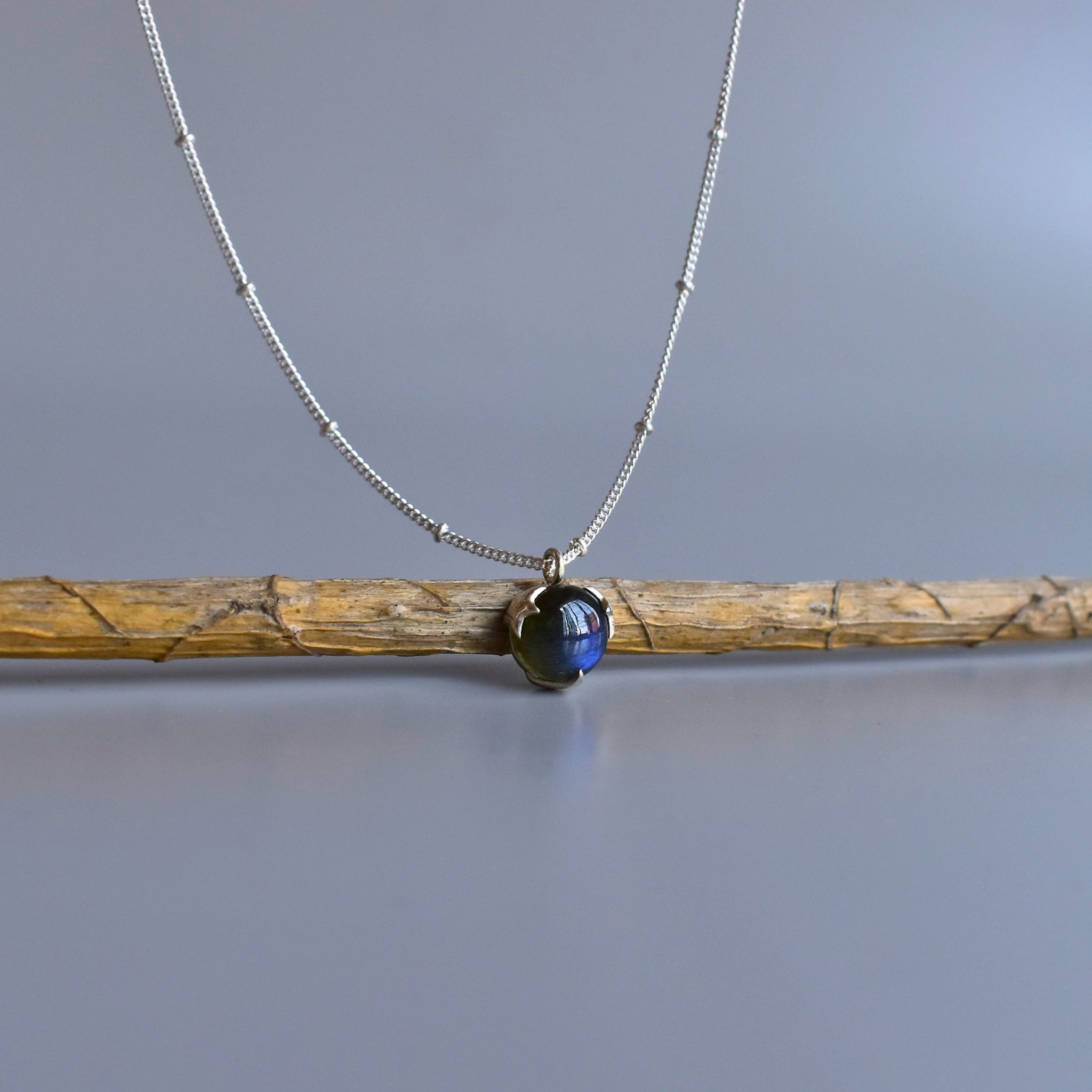 Cosmic Serenity - Labradorite Necklace