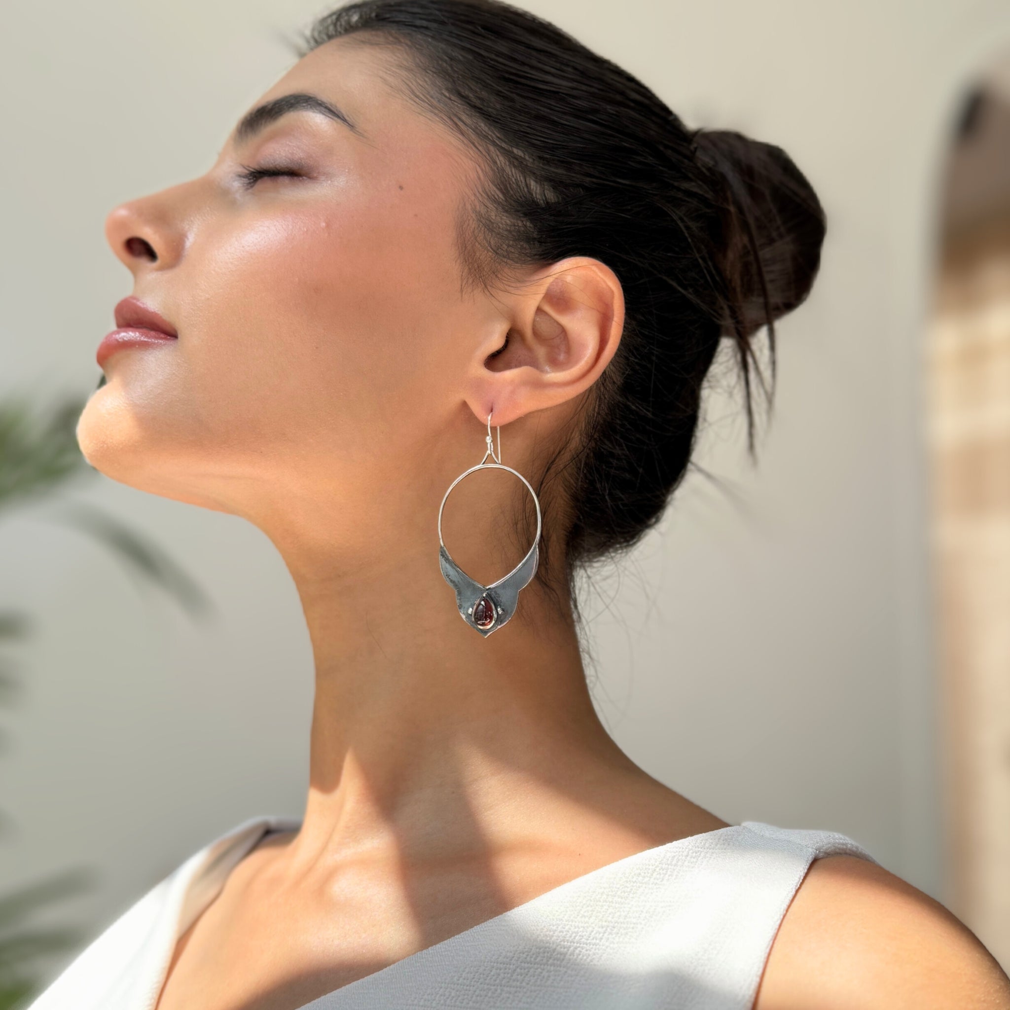 Nomad Horn - Garnet Earrings