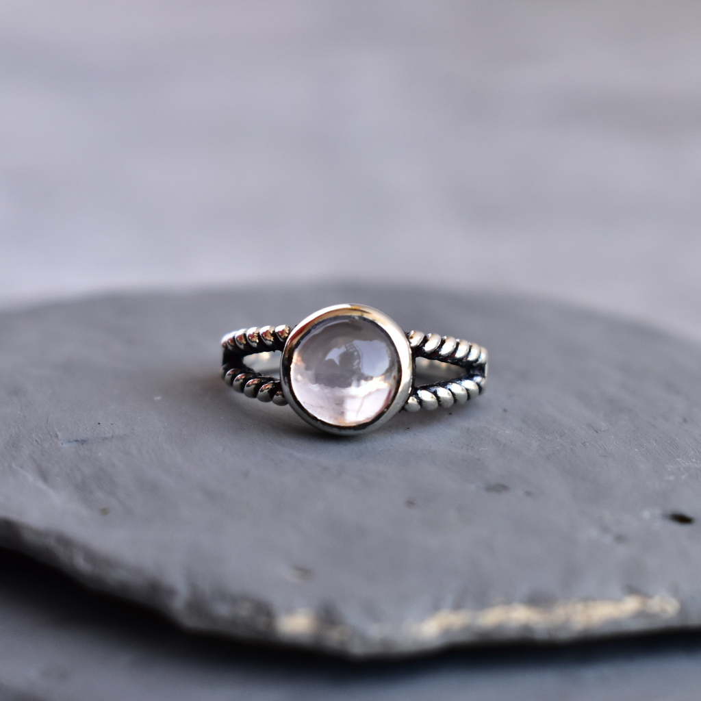 Bohemian Dance - Rose Quartz Ring -