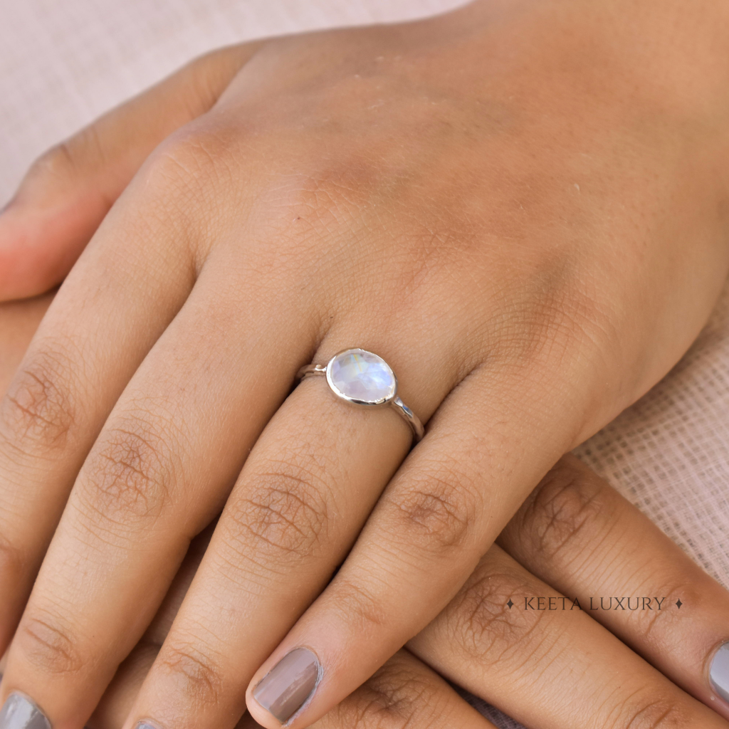 Bohemian Facets - Moonstone Ring -