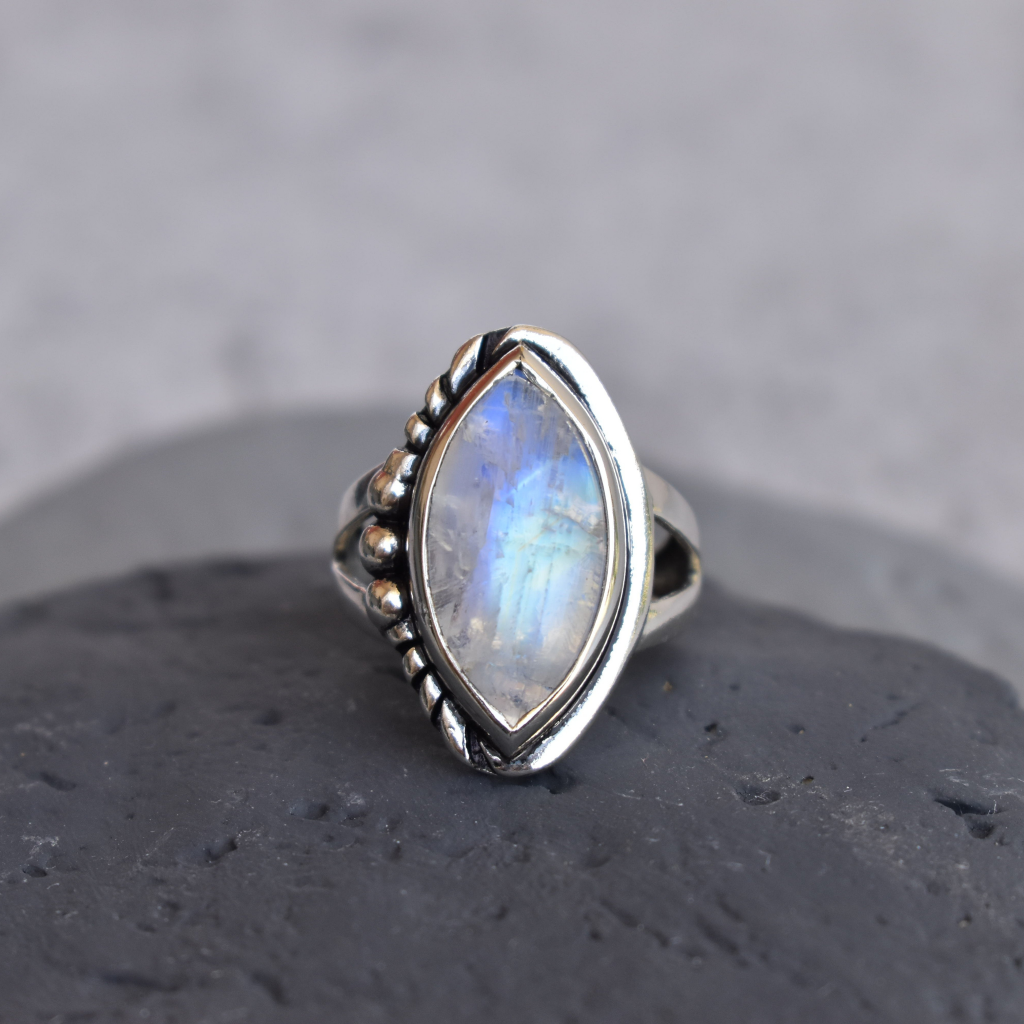 Bohemian Treasures - Moonstone Ring -