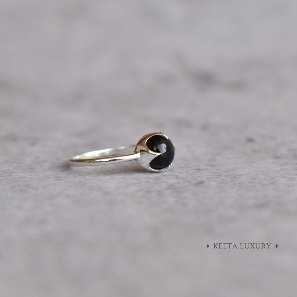Claw - Black Onyx Ring -