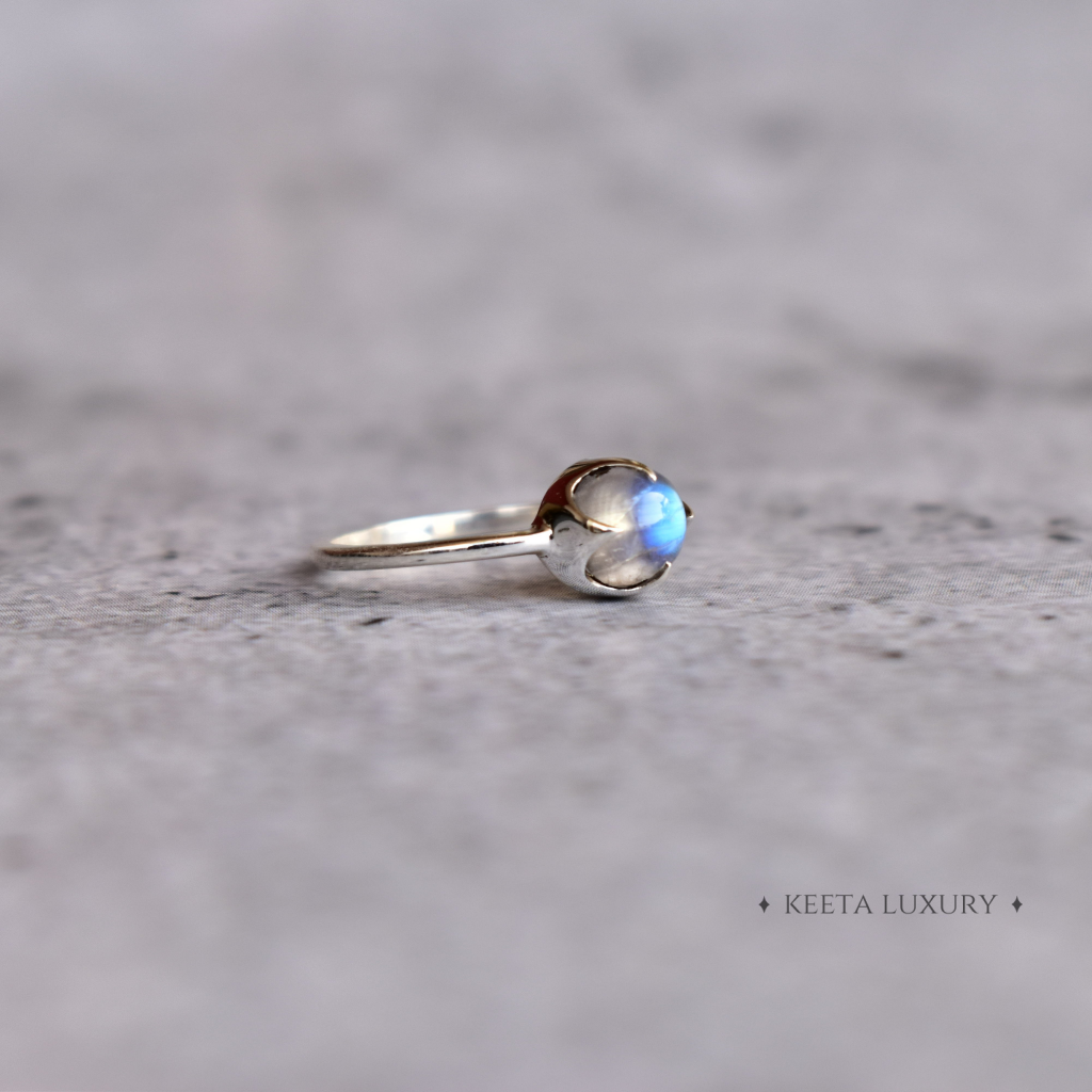Claw - Moonstone Ring -