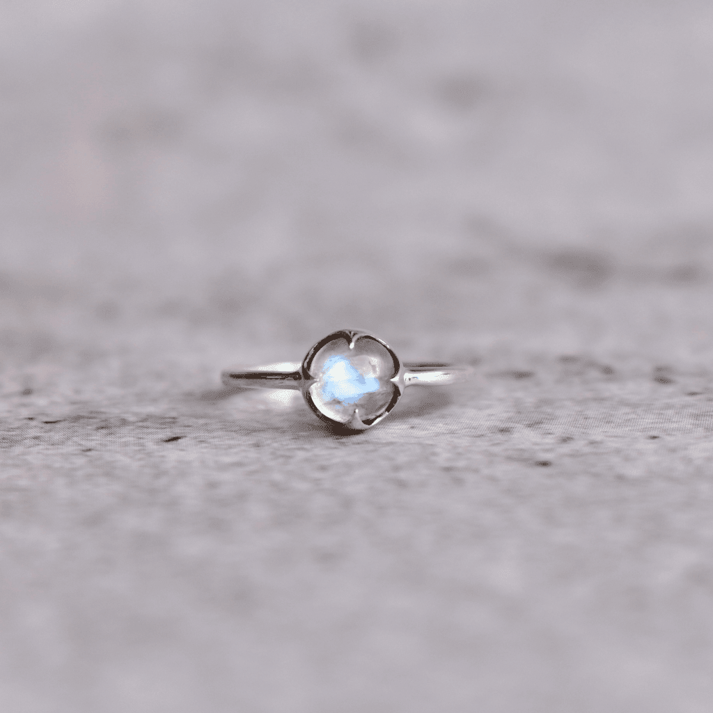 Claw - Moonstone Ring -
