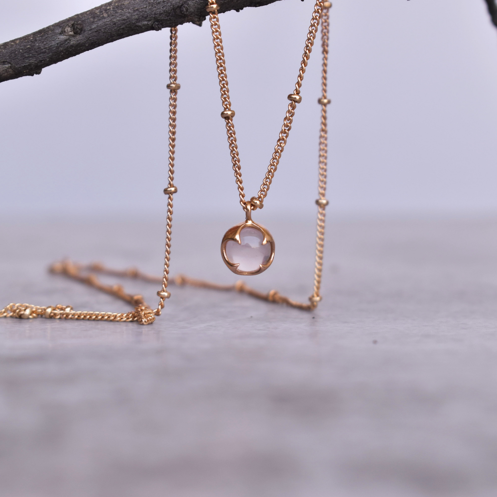 Claw - Rose Quartz Necklace -